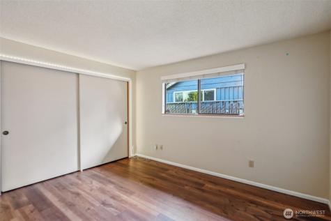 4708 Grandview Drive W Tacoma WA 98466