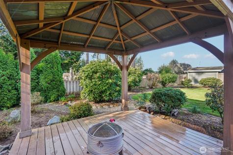 4708 Grandview Drive W Tacoma WA 98466