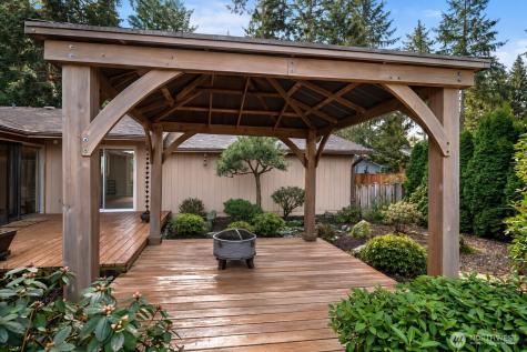 4708 Grandview Drive W Tacoma WA 98466