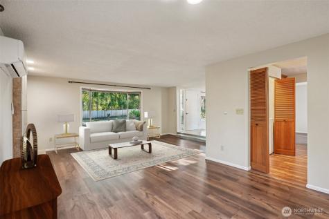 4708 Grandview Drive W Tacoma WA 98466