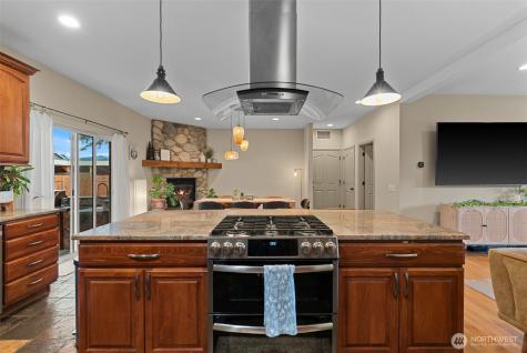 104 35th Street NW East Wenatchee WA 98802
