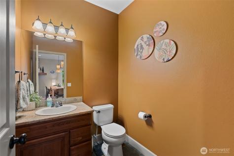 104 35th Street NW East Wenatchee WA 98802