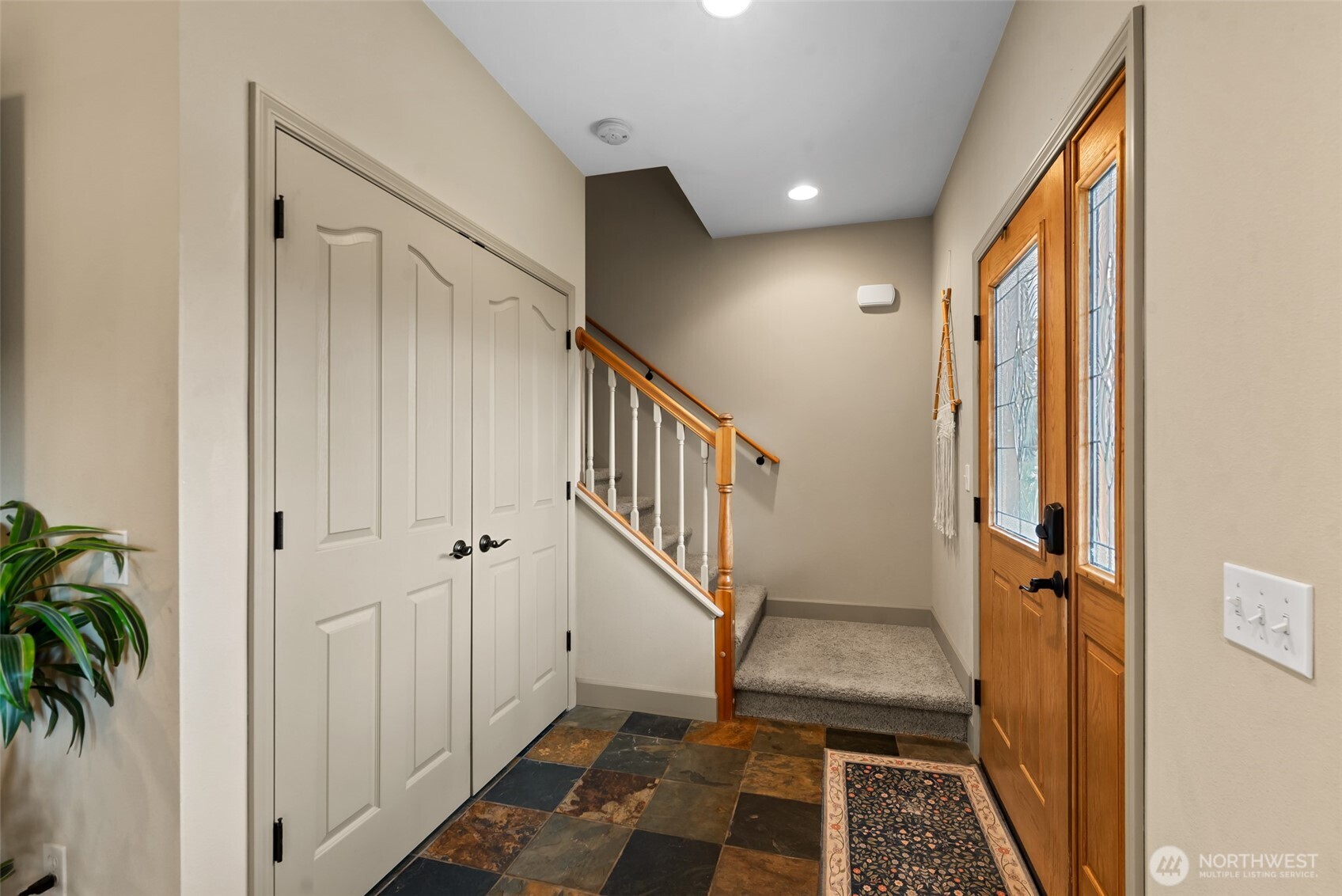 104 35th Street NW East Wenatchee WA 98802