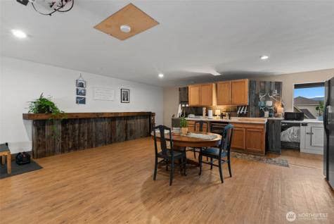 104 35th Street NW East Wenatchee WA 98802