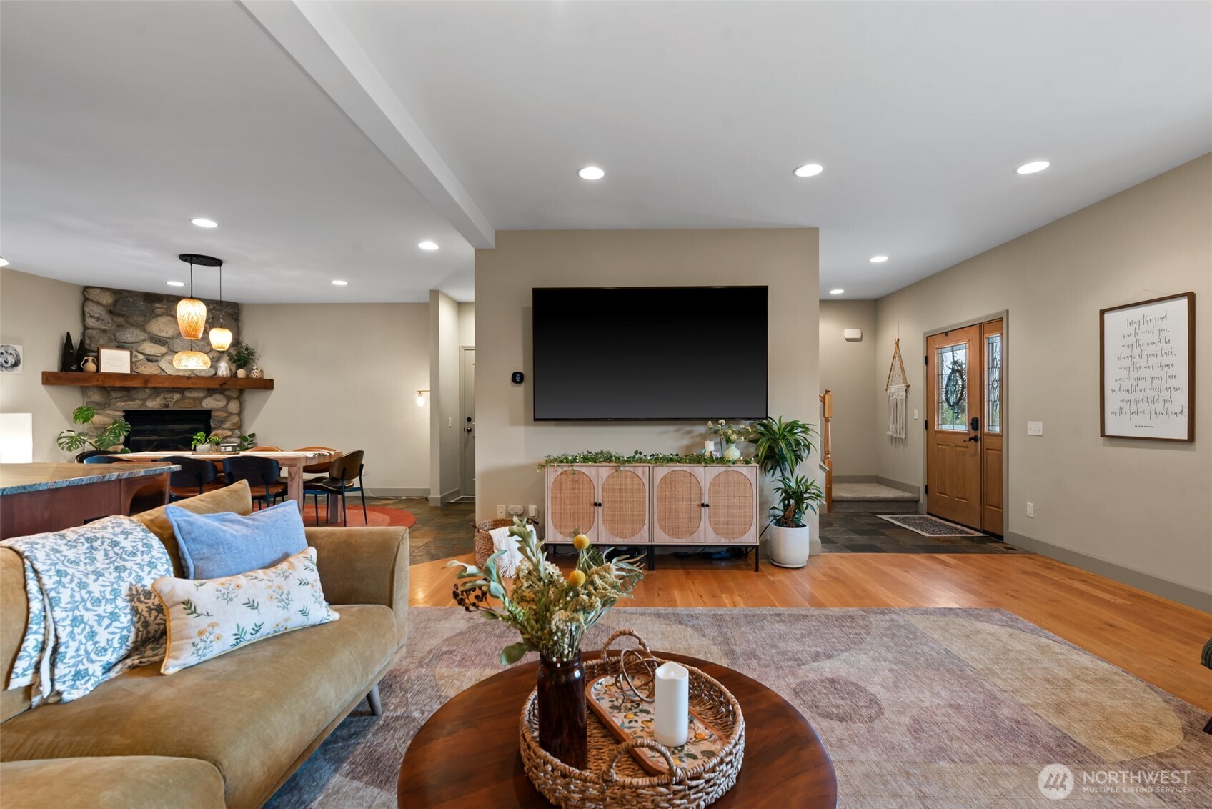 104 35th Street NW East Wenatchee WA 98802