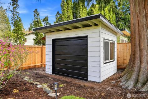 8810 NE 138th Street Kirkland WA 98034