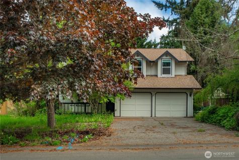 1911 154th Street Court E Tacoma WA 98445