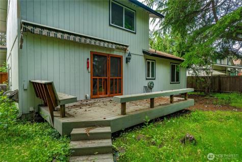 1911 154th Street Court E Tacoma WA 98445
