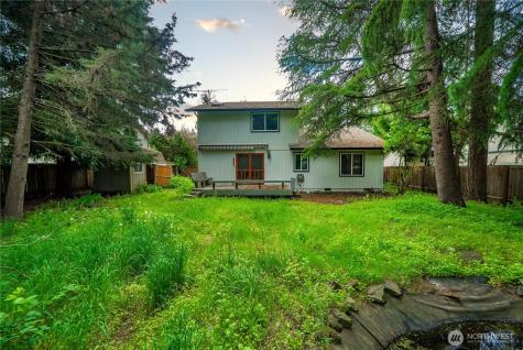 1911 154th Street Court E Tacoma WA 98445