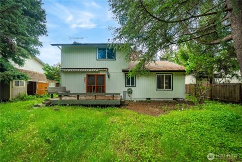 1911 154th Street Court E Tacoma WA 98445