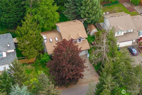 1911 154th Street Court E Tacoma WA 98445