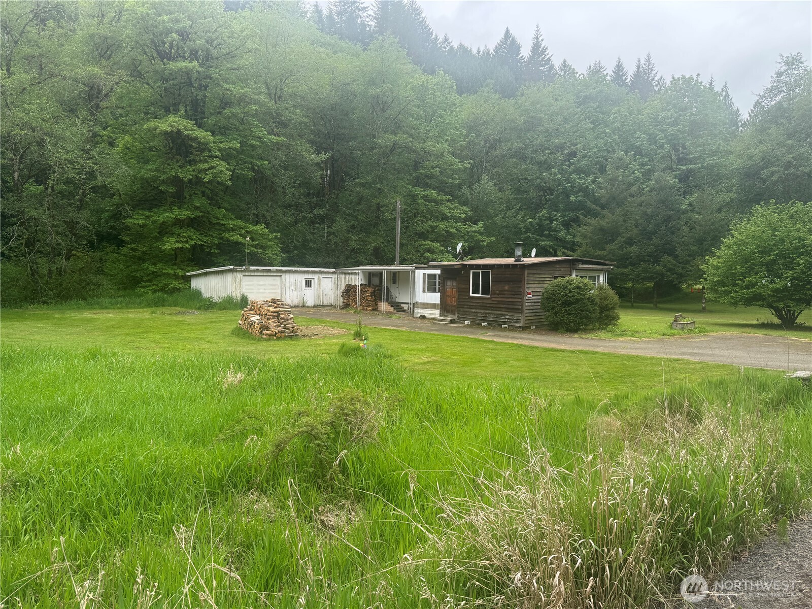 1031 Harmony Drive Longview WA 98632