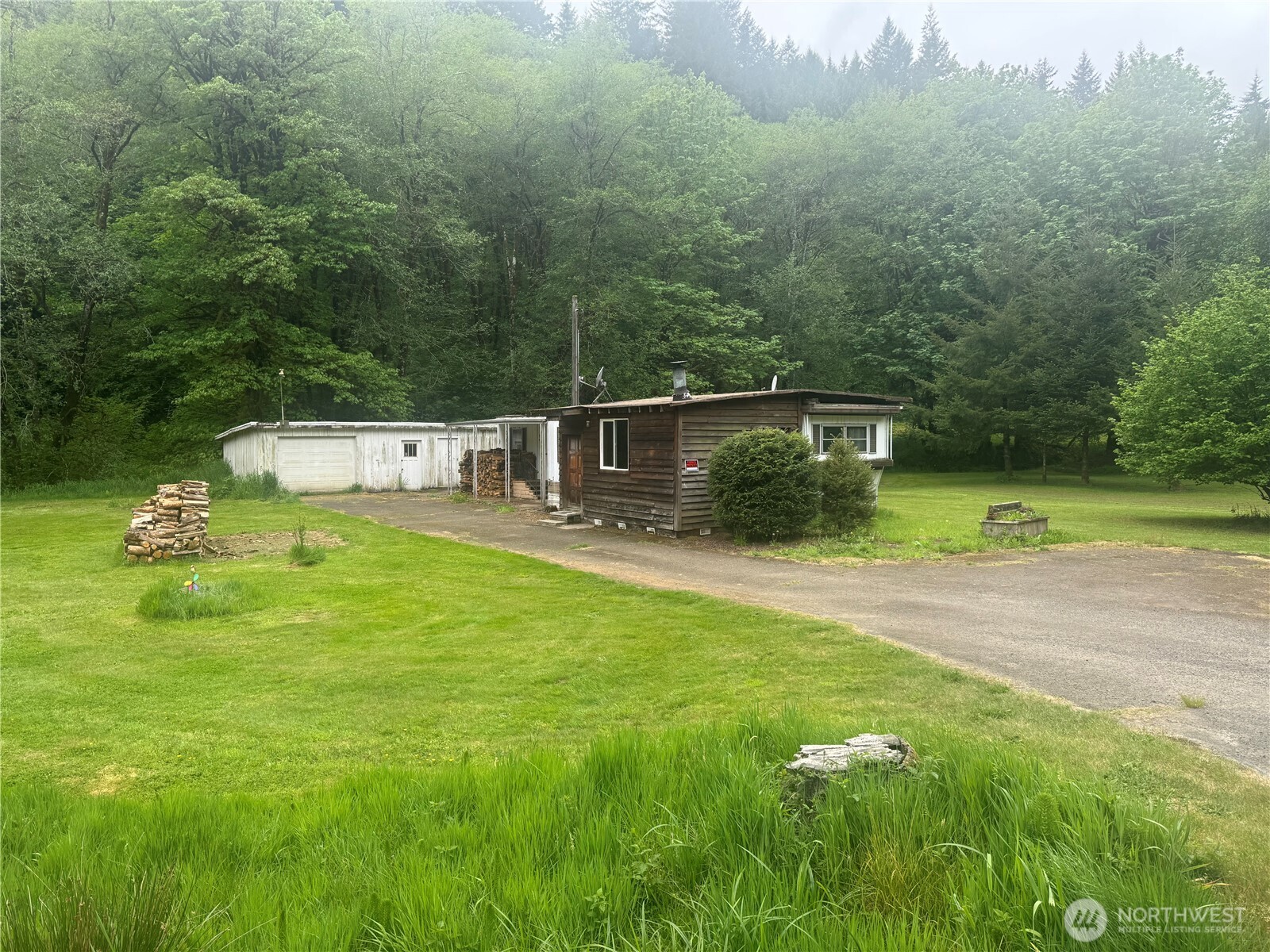1031 Harmony Drive Longview WA 98632
