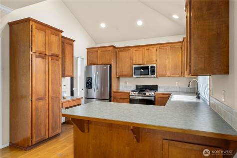 6908 83rd Street Ct E Puyallup WA 98371