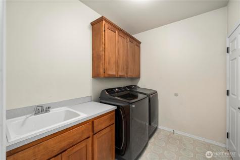 6908 83rd Street Ct E Puyallup WA 98371