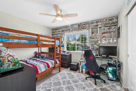 16233 76th Avenue Court E Puyallup WA 98375