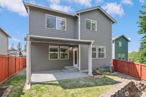 16233 76th Avenue Court E Puyallup WA 98375