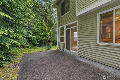 22029 39th Place S Kent WA 98032