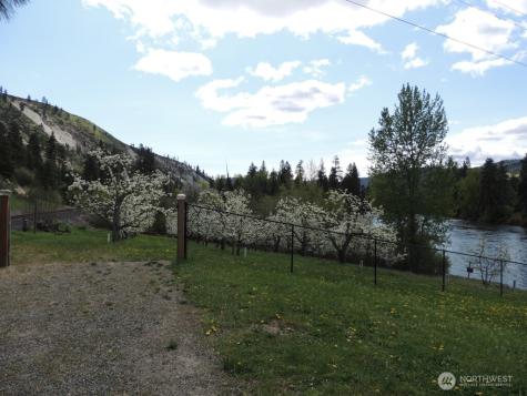 9291 Pakascwa Road Peshastin WA 98847