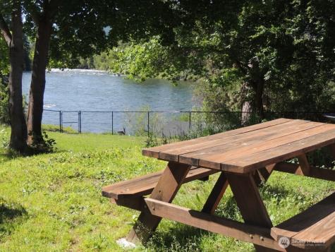 9291 Pakascwa Road Peshastin WA 98847