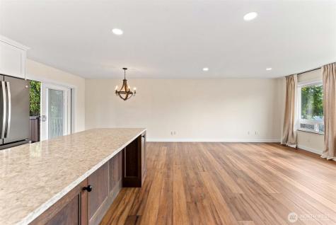 1040 Gilbert Court East Wenatchee WA 98802