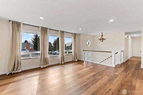 1040 Gilbert Court East Wenatchee WA 98802