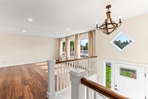 1040 Gilbert Court East Wenatchee WA 98802