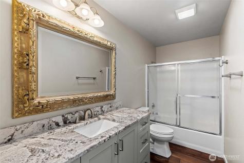 1040 Gilbert Court East Wenatchee WA 98802