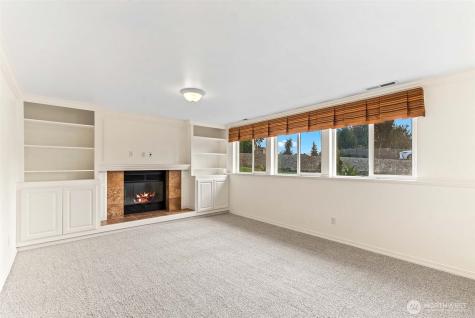 1040 Gilbert Court East Wenatchee WA 98802