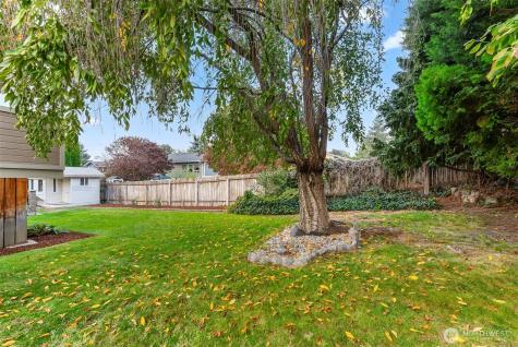 1040 Gilbert Court East Wenatchee WA 98802