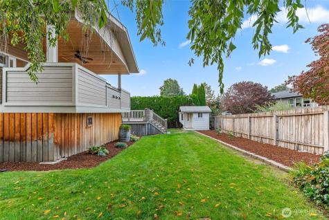 1040 Gilbert Court East Wenatchee WA 98802