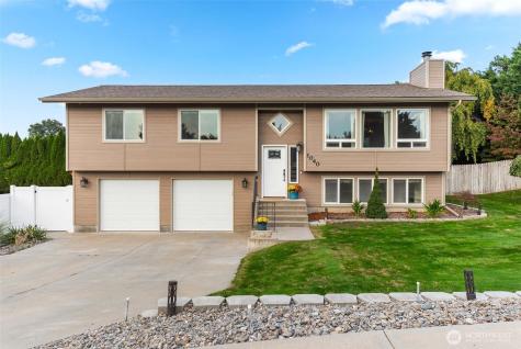 1040 Gilbert Court East Wenatchee WA 98802