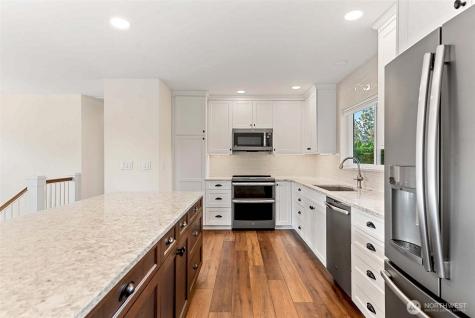 1040 Gilbert Court East Wenatchee WA 98802