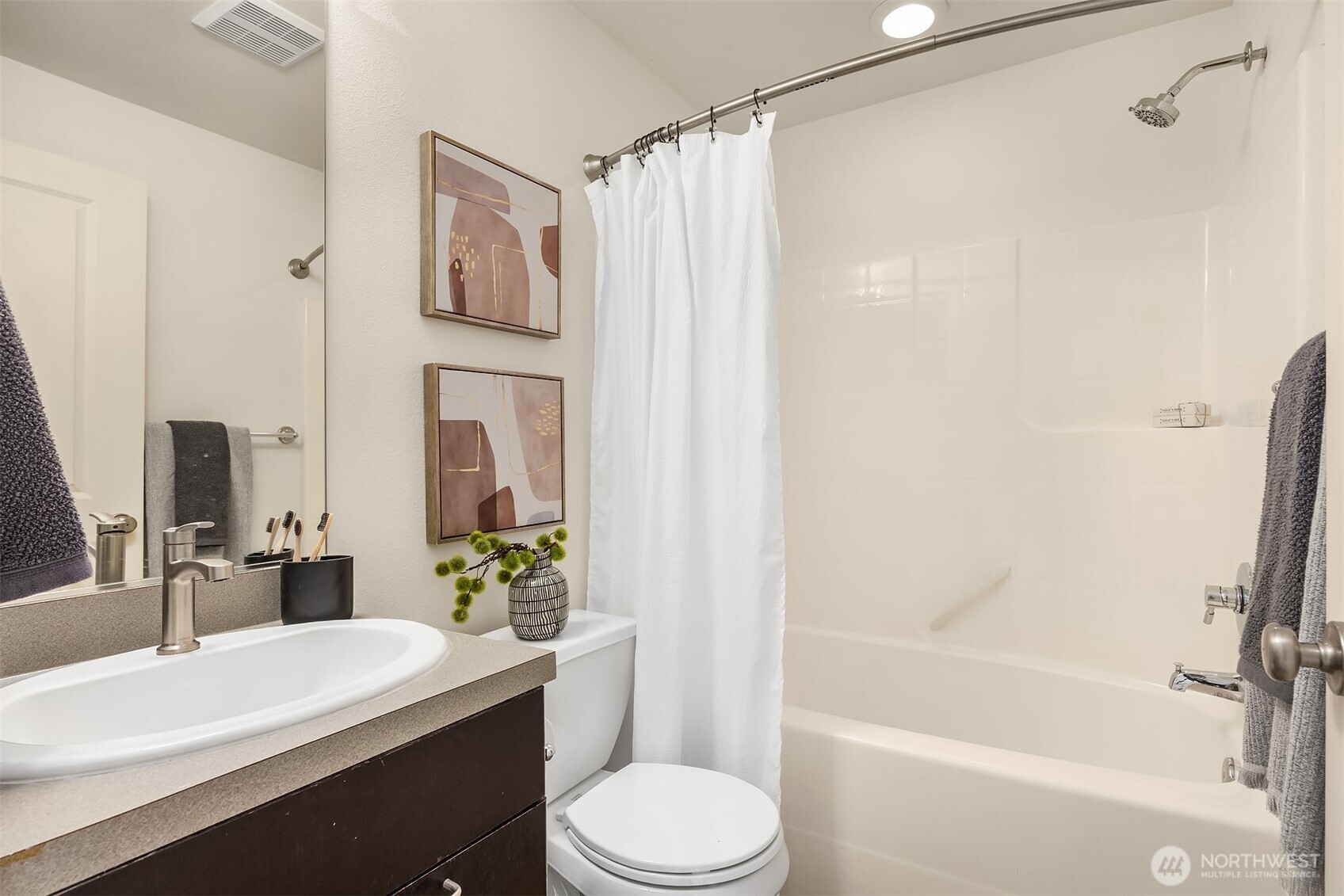 1848 NE Kenyon Court Issaquah WA 98029