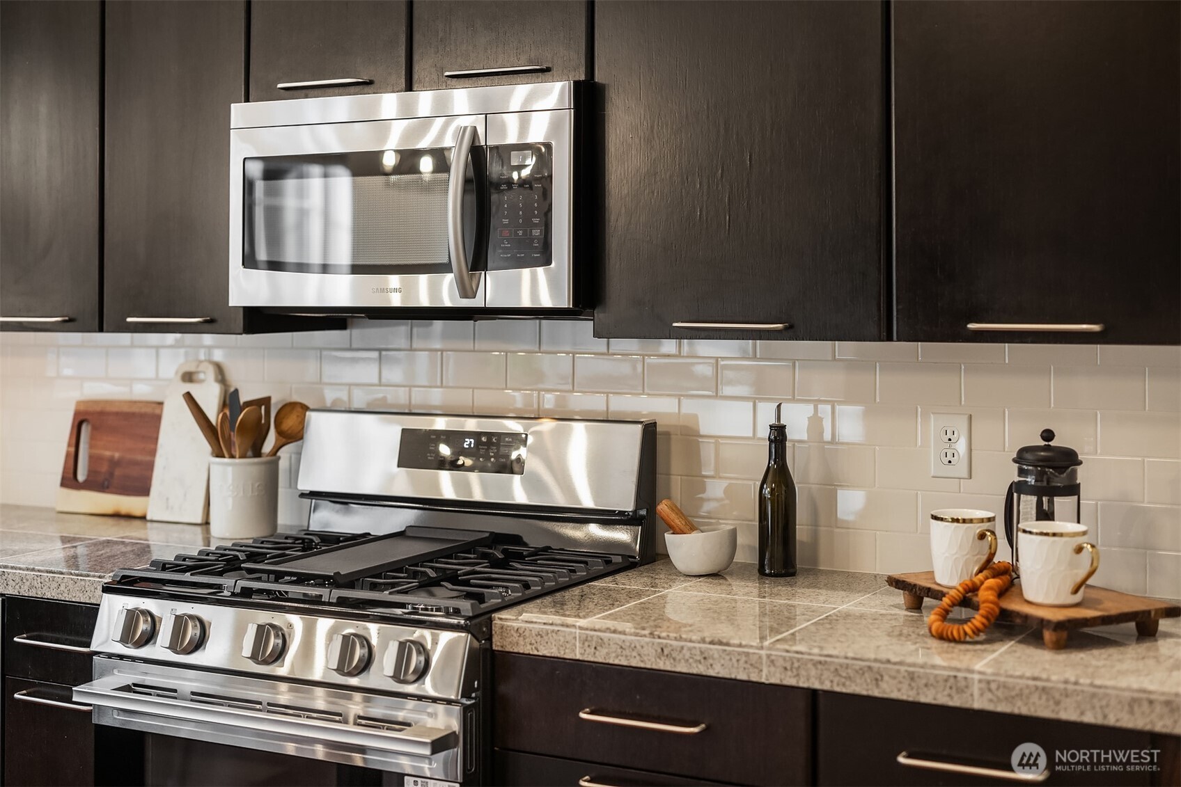 1848 NE Kenyon Court Issaquah WA 98029