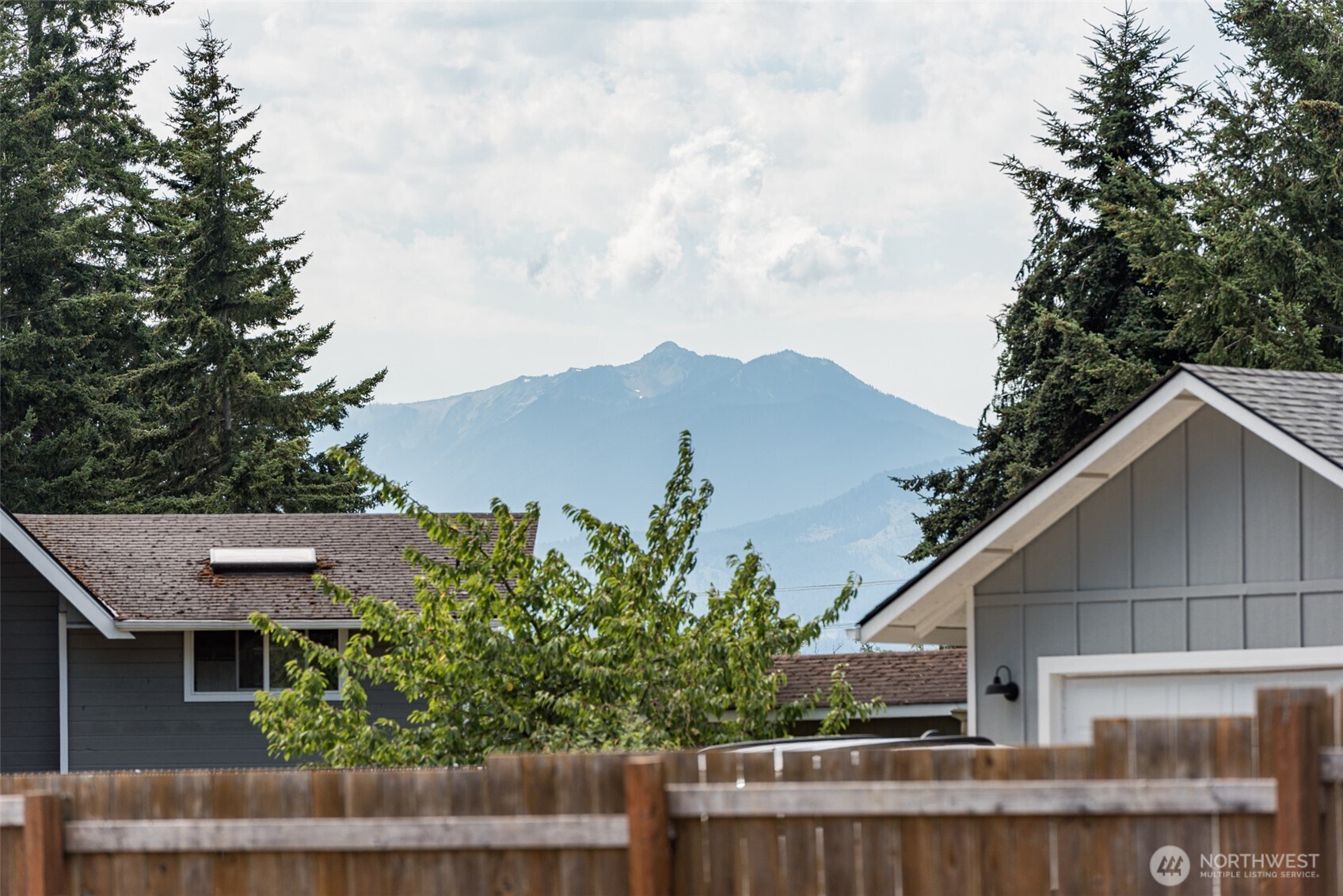 1725 Woodcock Road Sequim WA 98382