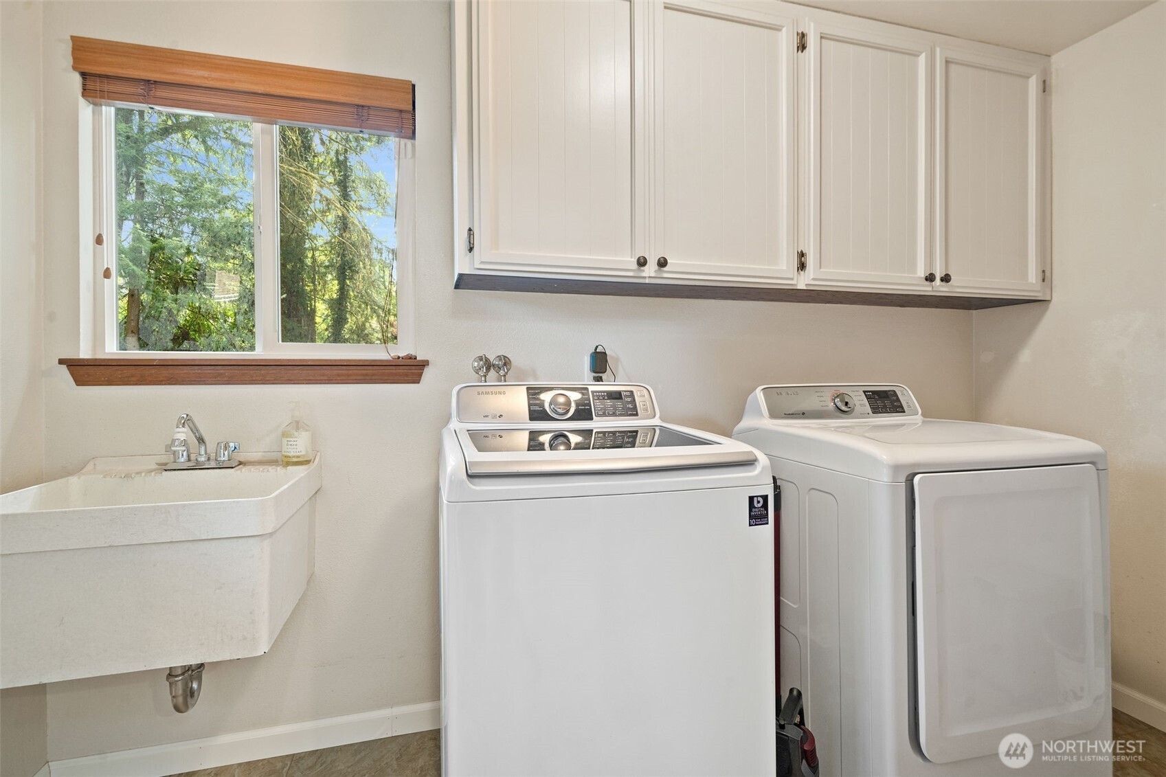 4930 Glendale Court SE Olympia WA 98501