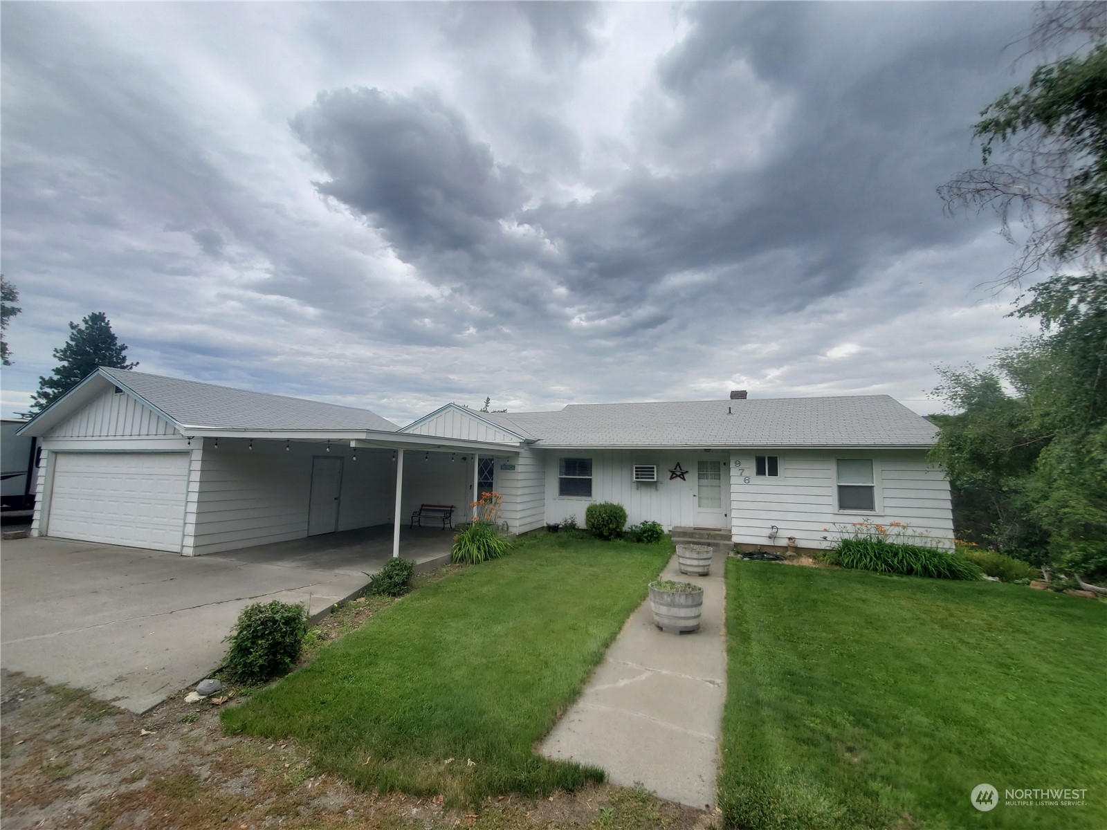 976 3rd Avenue N Okanogan WA 98840