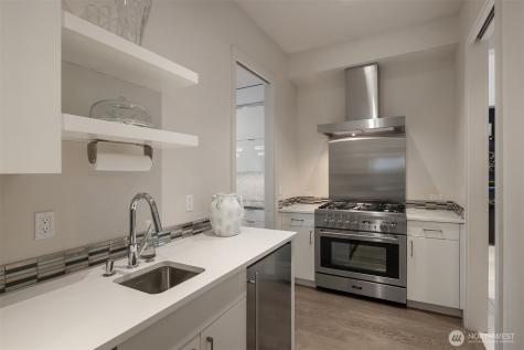 209 Northside Road Bellevue WA 98004