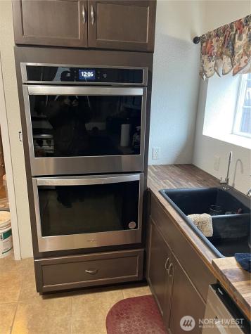 212 4th Street W Tonasket WA 98855