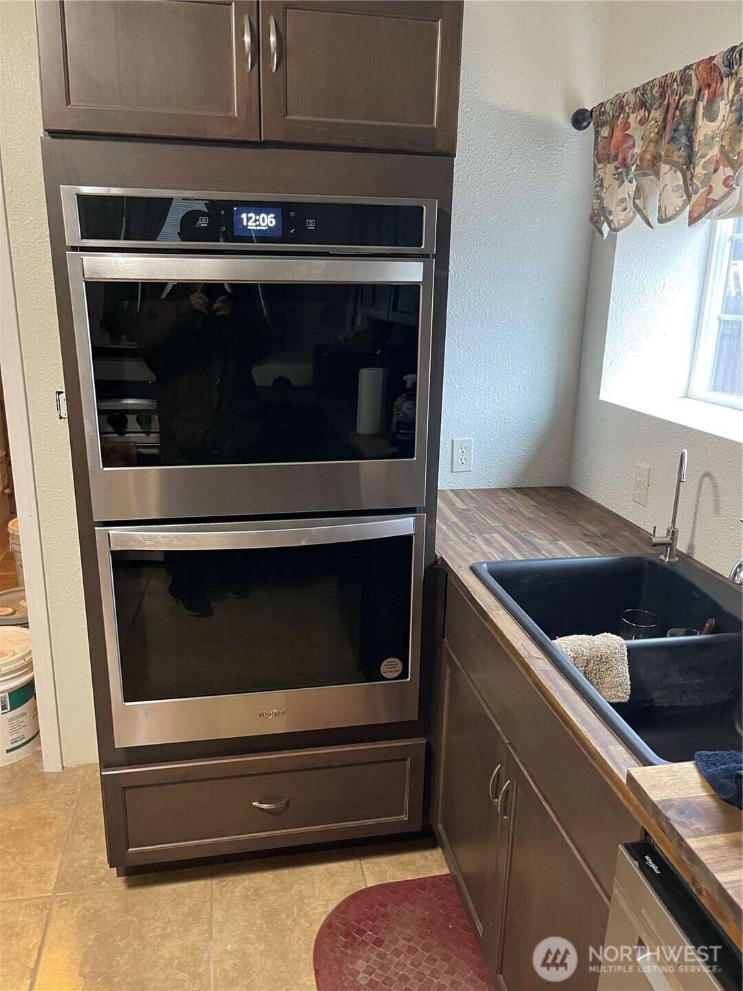212 4th Street W Tonasket WA 98855