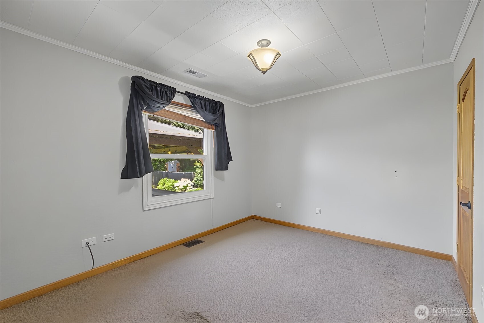 717 E Highland Dr Drive Arlington WA 98223