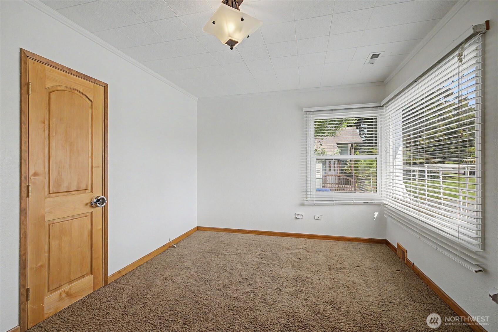 717 E Highland Dr Drive Arlington WA 98223