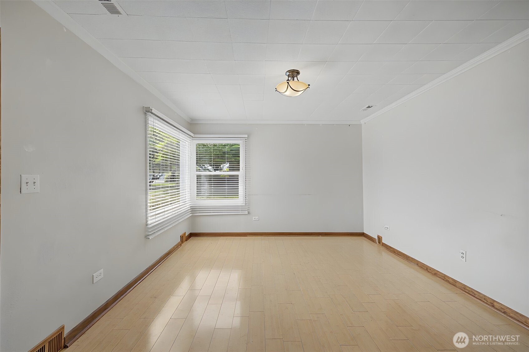 717 E Highland Dr Drive Arlington WA 98223