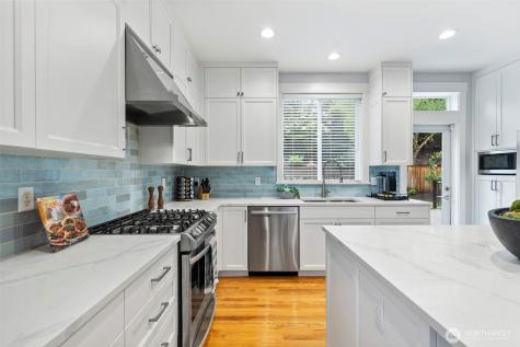 34415 SE Burke Street Snoqualmie WA 98065