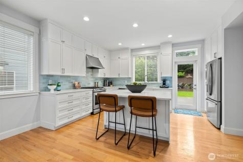 34415 SE Burke Street Snoqualmie WA 98065