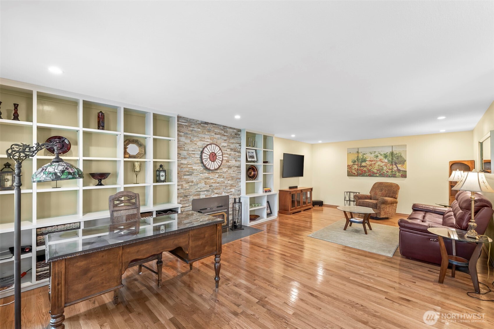 407 Point Fosdick Drive NW Gig Harbor WA 98335