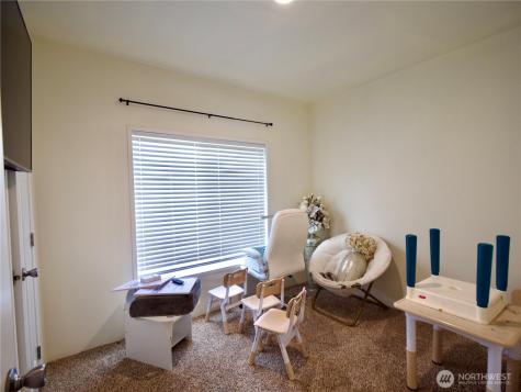 174958 W Apricot Road Grandview WA 98930