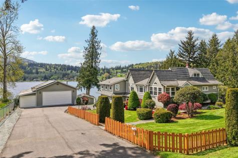 17298 Lake View Boulevard Mount Vernon WA 98274