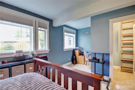 17298 Lake View Boulevard Mount Vernon WA 98274